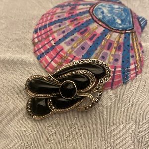 923 gold/silver Onyx, marcasite, antique pin brooch